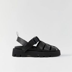 MIISTA Zia Black Sandals